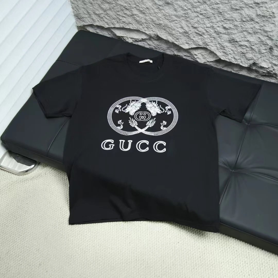 Gucci Cherry Print Black T-Shirt - 7