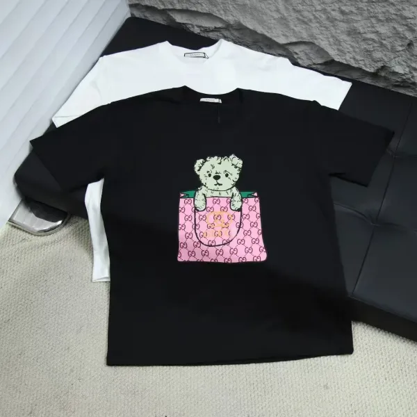 Gucci Cherry Print Black T-Shirt - 13