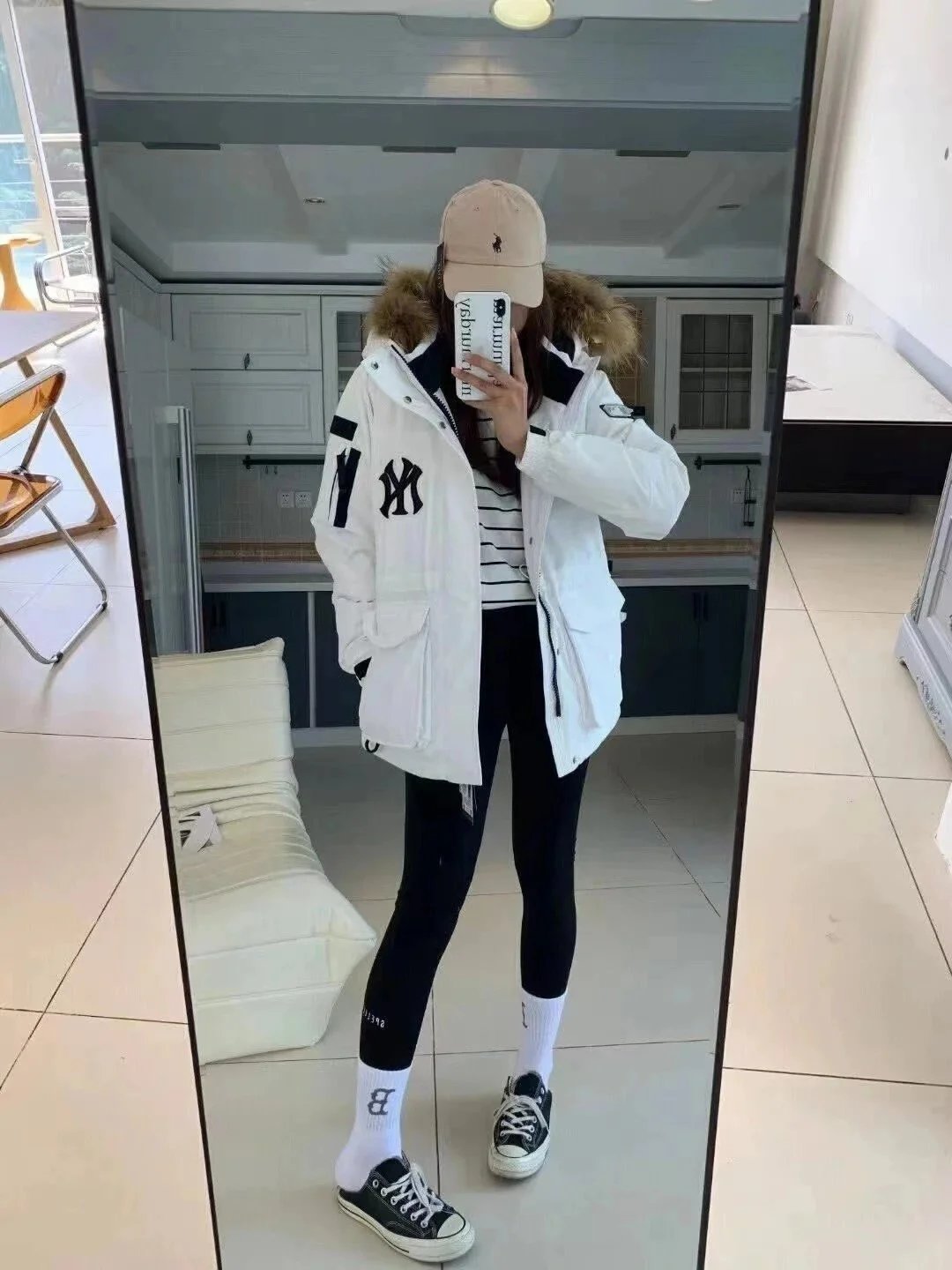 MLB New York Yankees Navy Parka with Faux Fur Hood - 9