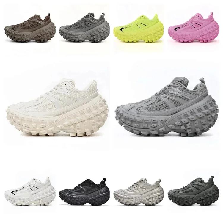 BALENCIAGA OK Defend
