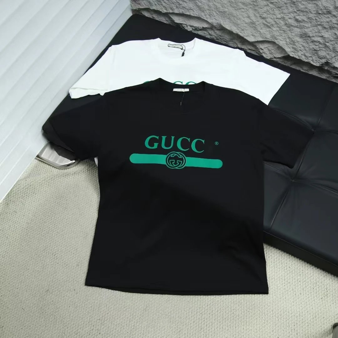 Gucci Cherry Print Black T-Shirt - 5