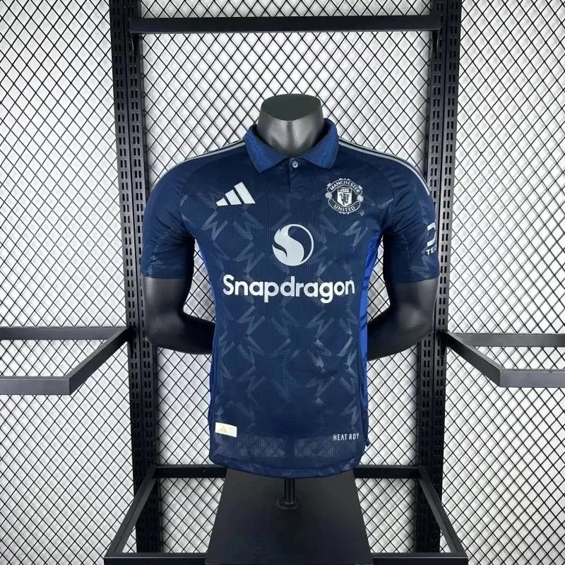 24/25曼联客场球员版