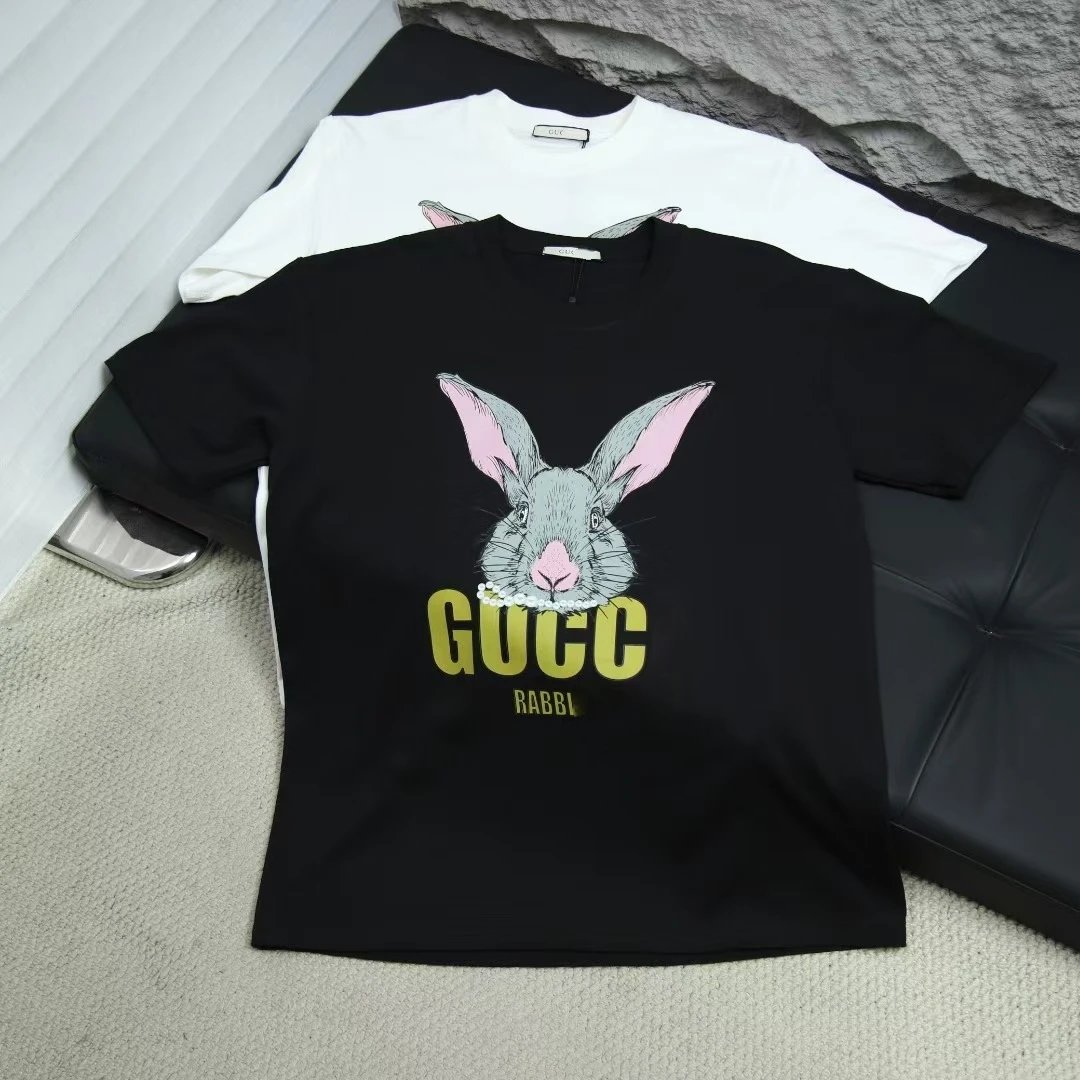 Gucci Cherry Print Black T-Shirt - 8