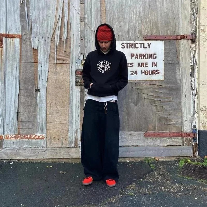 Corteiz Sun Logo Brown Sweatpants - 11
