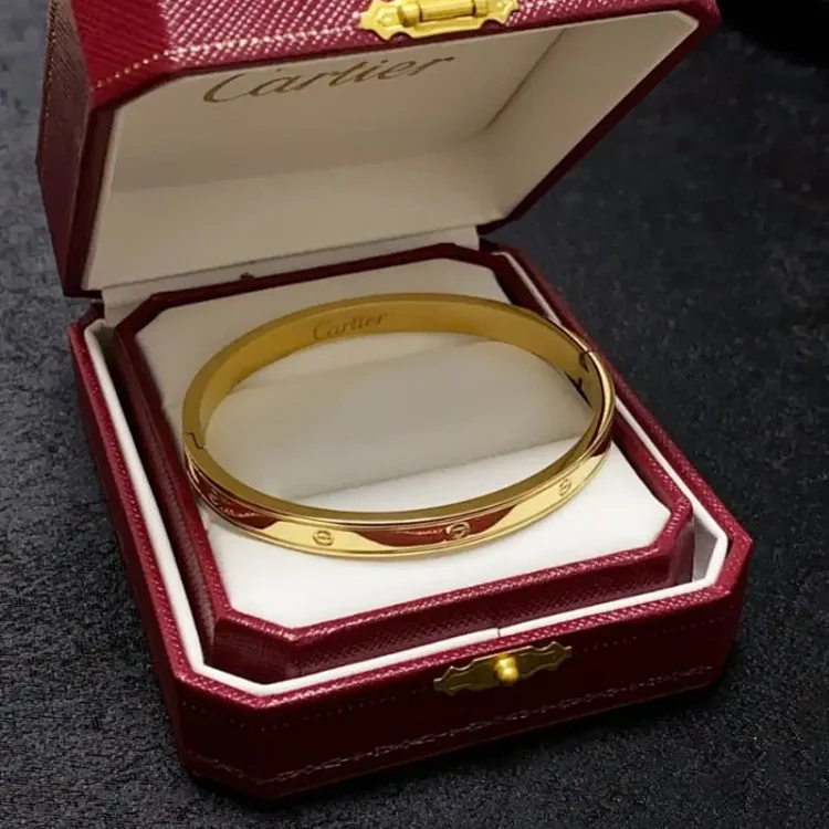 Cartier bracelet 663