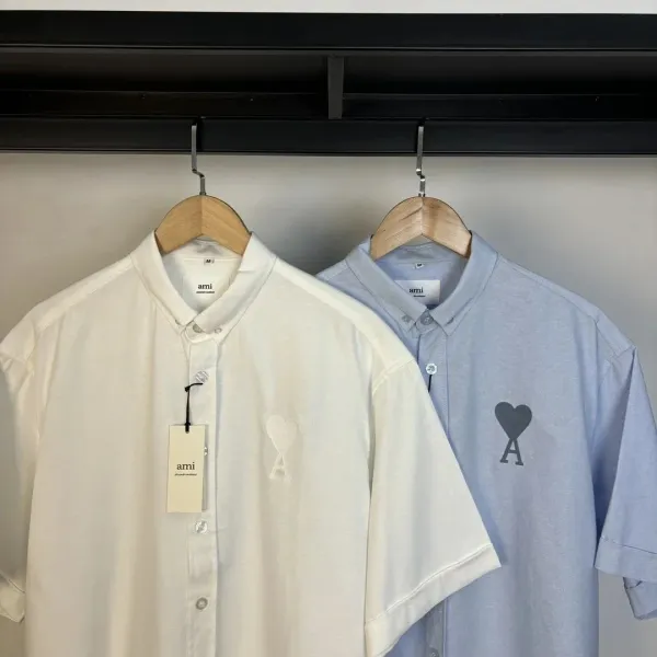Ami Alexandre Mattiussi Short-Sleeve Stripe Shirt in Charcoal and Sky Blue - 5