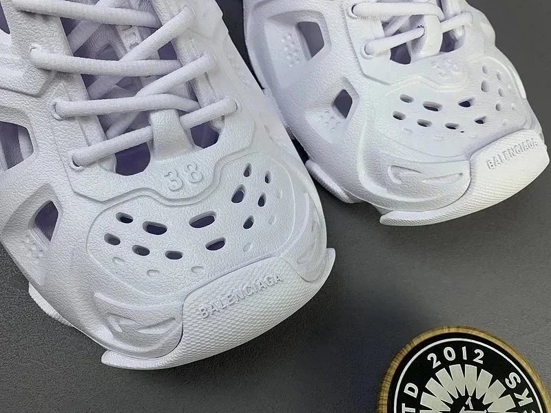 Balenciaga Track 2 White Chunky Sneakers - 8