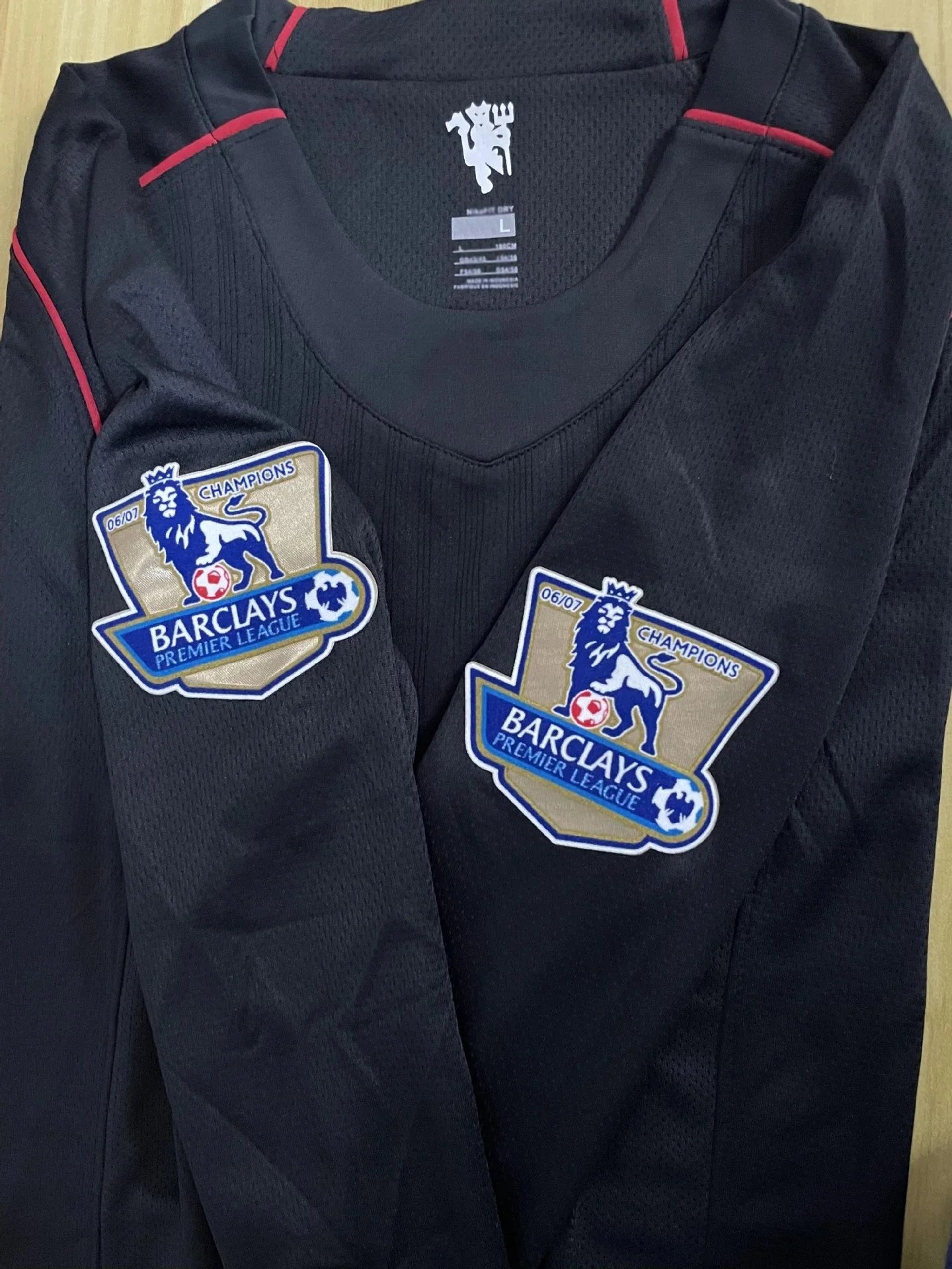 Manchester United x AIG 2006-07 Home Jersey Red - 5