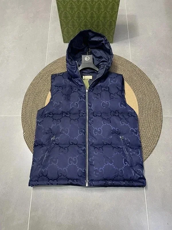 Gucci Down Jackets Hooded monogram puffer jacket product detail image 3