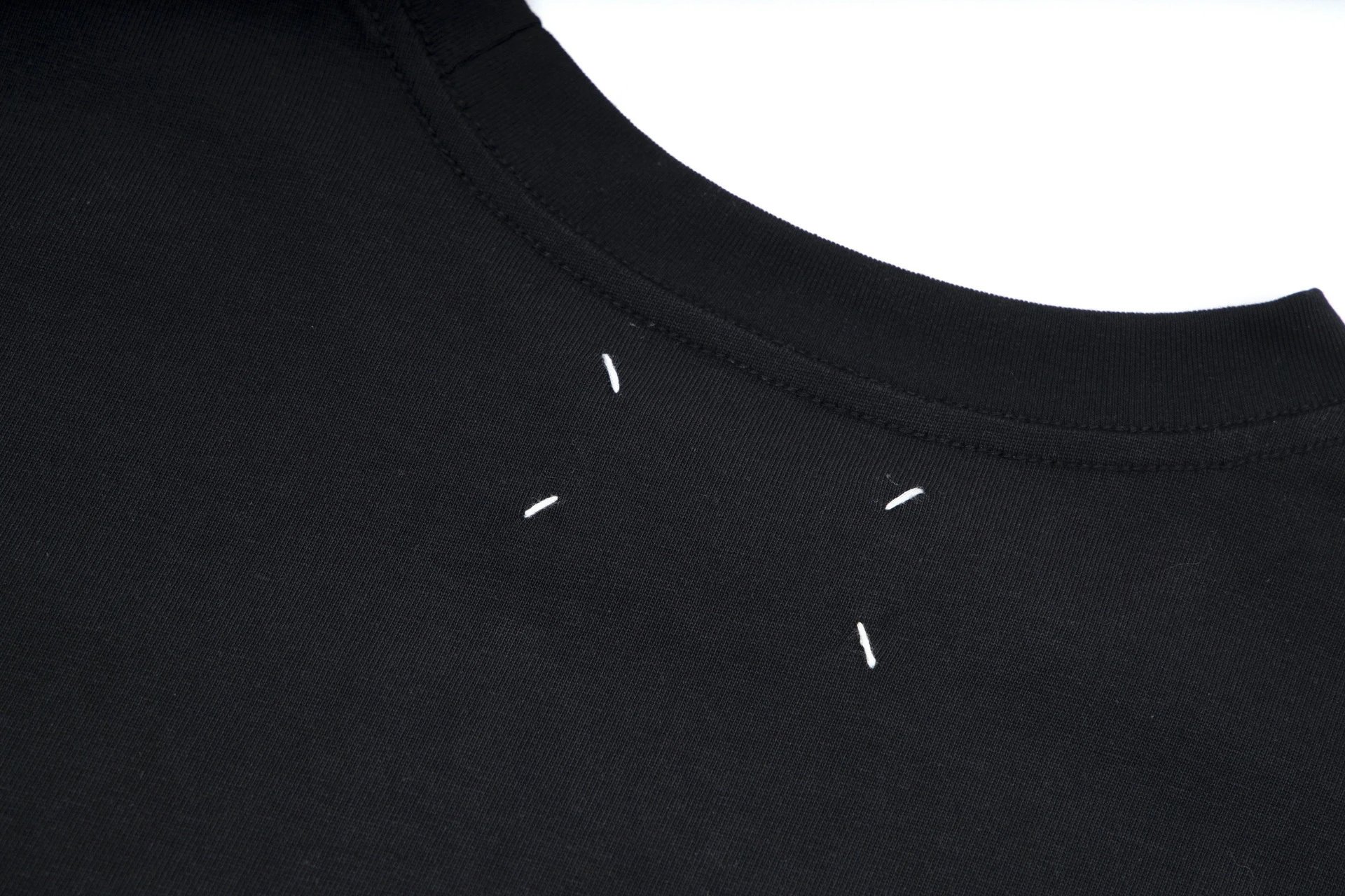 Off-White Signature Script T-Shirt White - 4