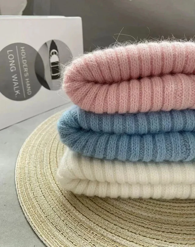 Prada Hats Ribbed Knit Beanie with Triangle Logo Plaque product detail image 8