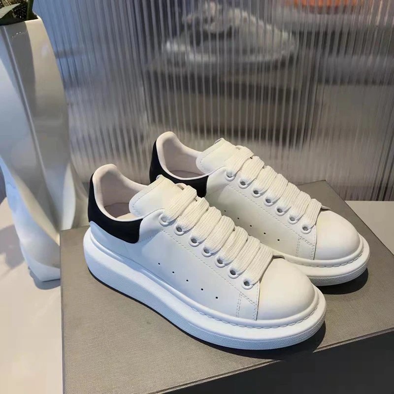Alexander McQueen Oversized Sneakers White/Black Chunky Sneakers - 1