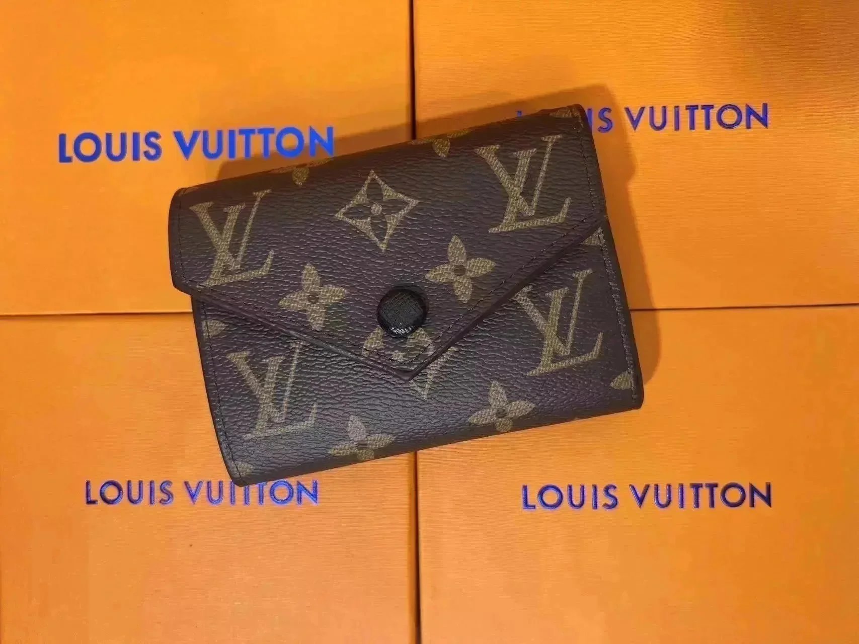 Gucci GG Marmont Long Wallet Beige Monogram with Web Stripe - 6