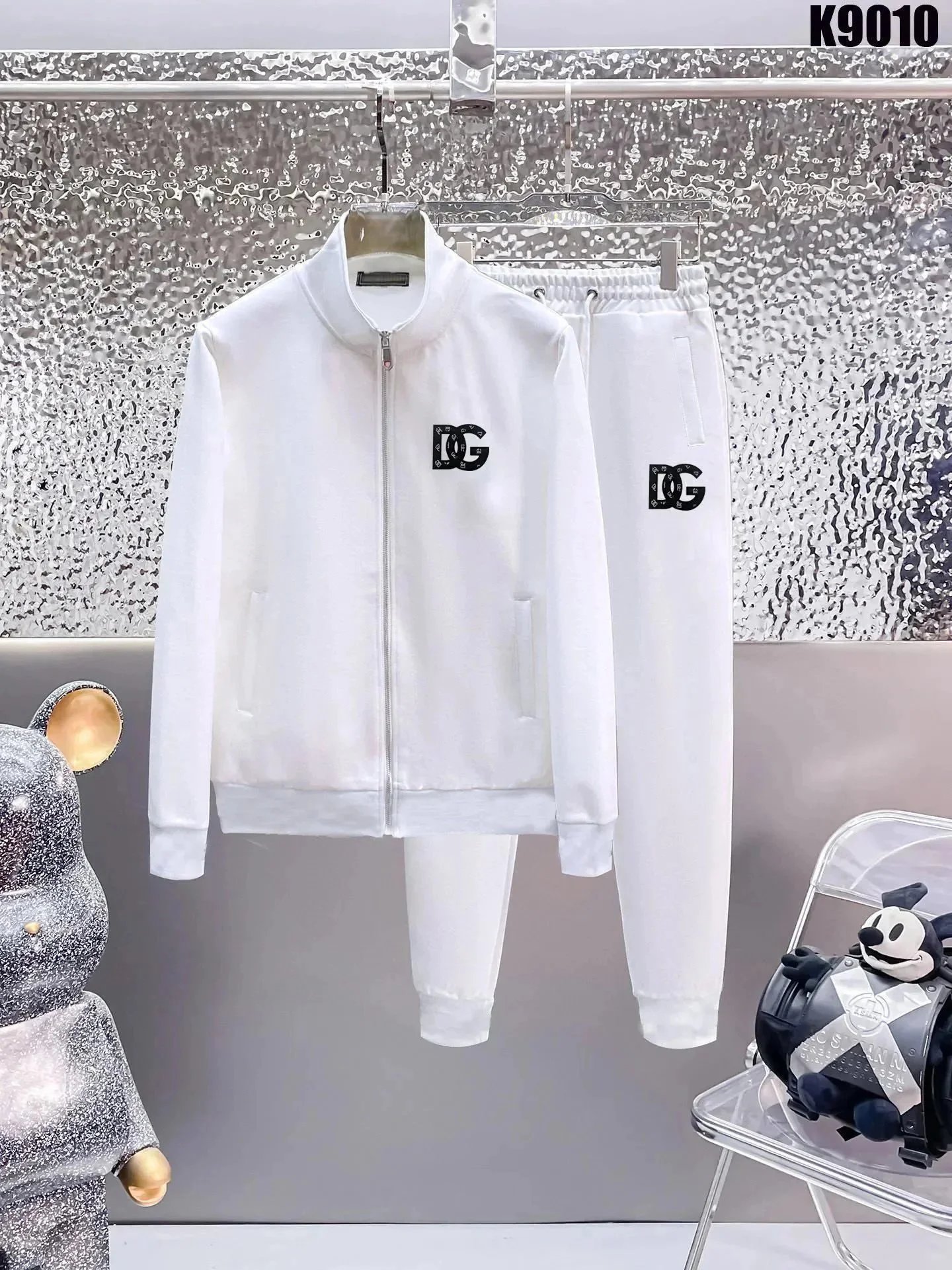 DG Logo White Zip-Up Jacket an