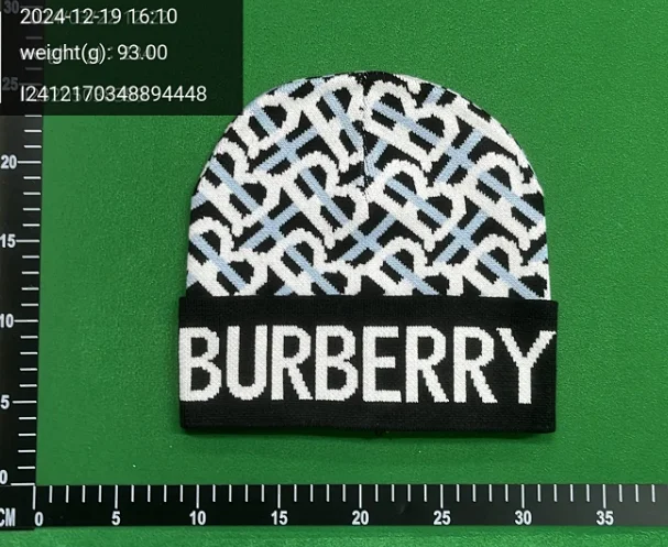 Burberry Hats Logo Cuff Knit Beanie product detail image 1