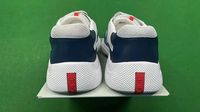 Dior Sneakers Lace-Up Low-Top product detail image 2