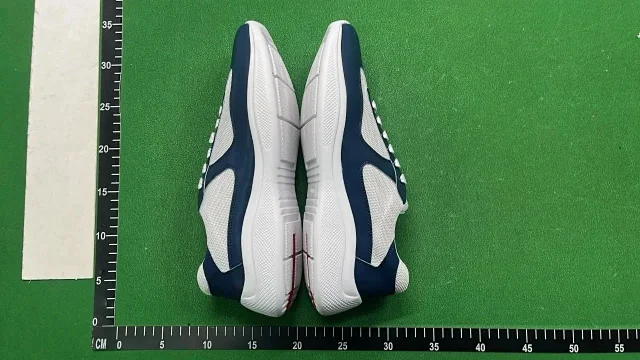 Dior Sneakers Lace-Up Low-Top product detail image 1
