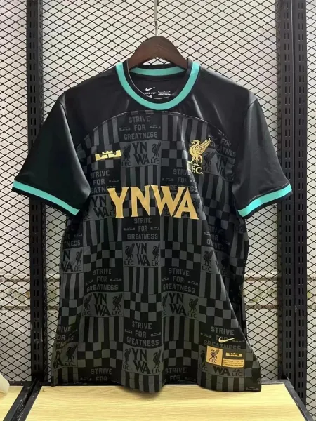 Versace x FIGC Italy Medusa Pink Jersey - 4