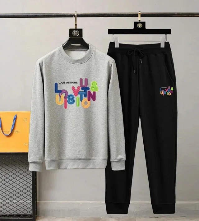 Louis Vuitton Matching Sets Graphic Crewneck Sweatshirt and Joggers Set product detail image 2