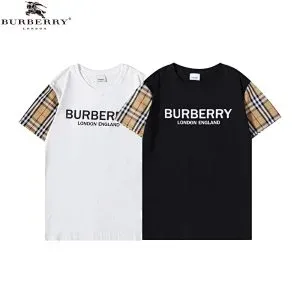 Gucci x The North Face Collaboration White T-Shirt with GG Monogram Sleeve and Logo Patch - 11