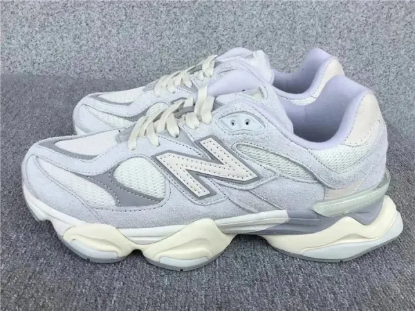 New Balance U9060NRJ White Chunky Sneakers - 4