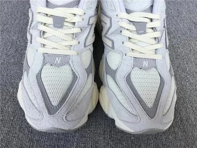 New Balance Sneakers U9060 product detail image 7