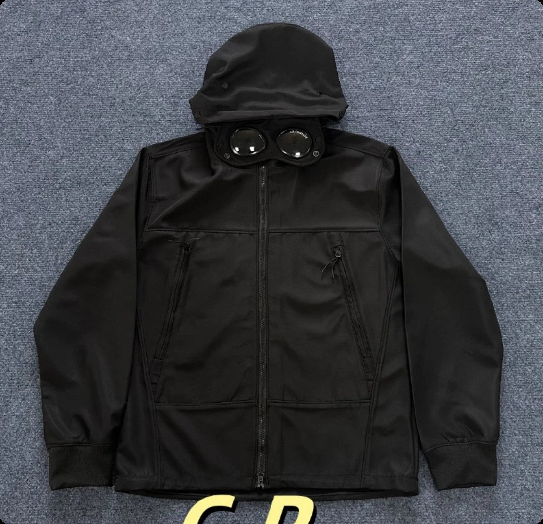Black submachine jacket (with goggles)