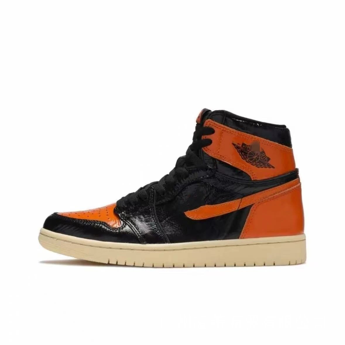 Pine Green Shattered Backboard