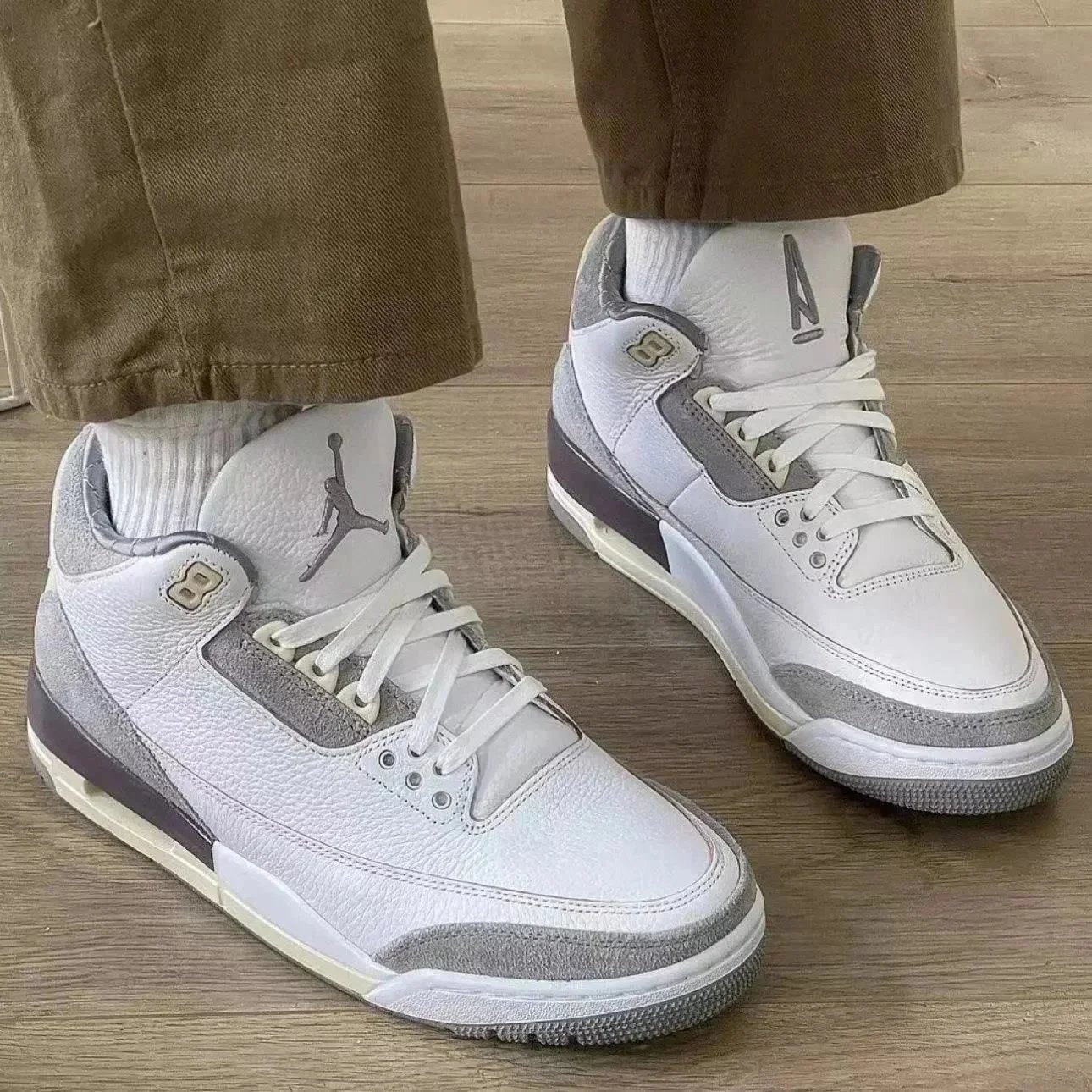 AJ3-meter white gray
