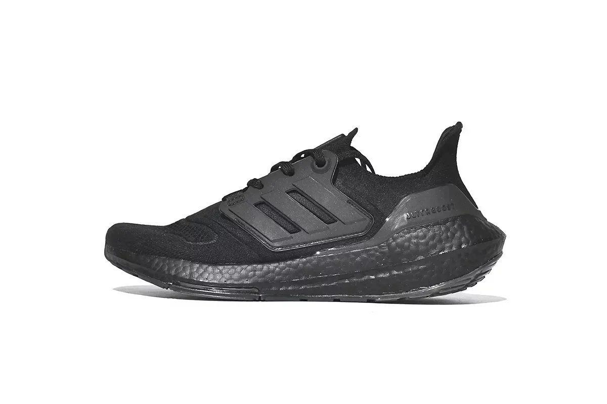 UB8.0 all-black GZ0127 SKU image