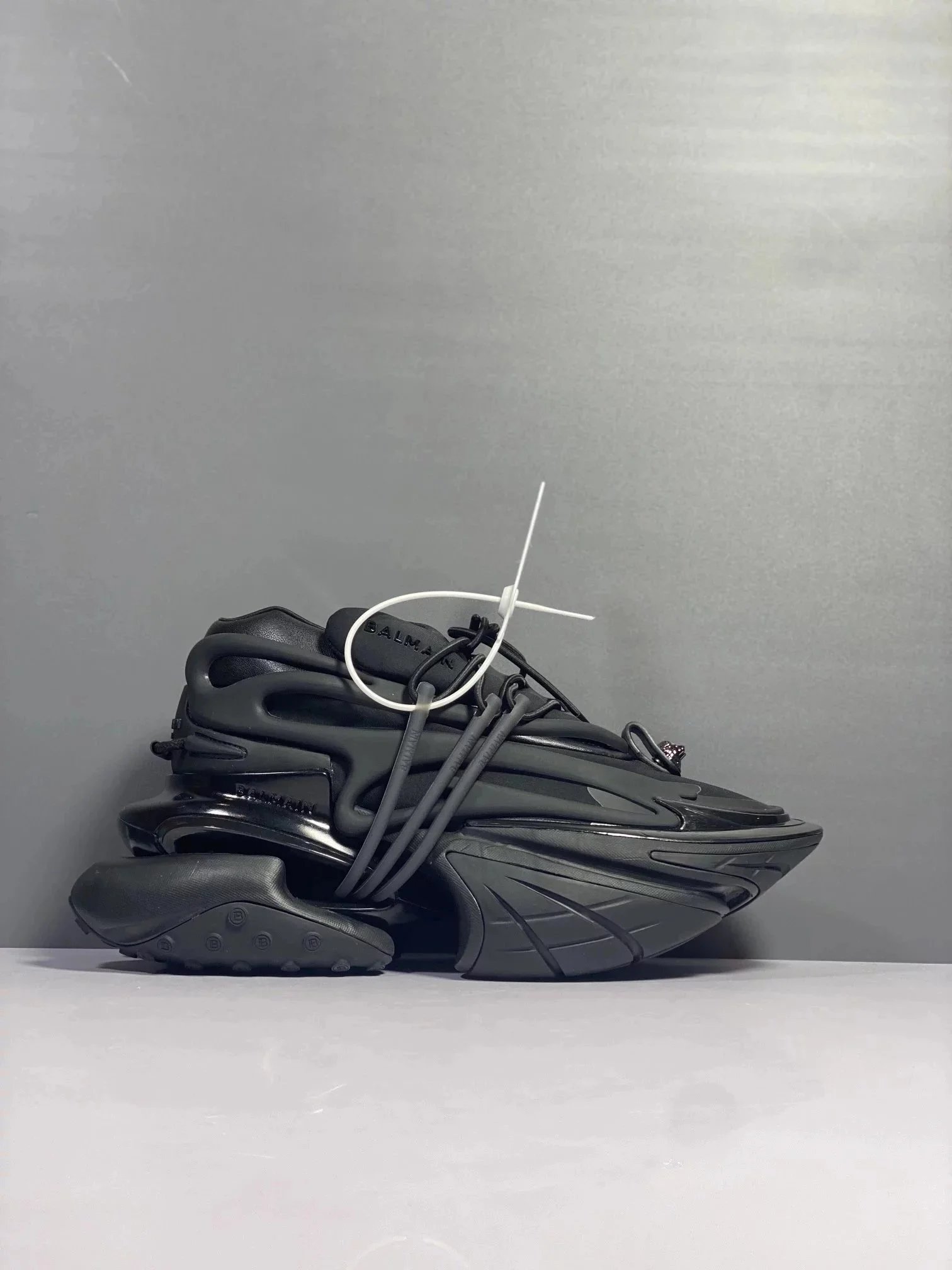 Balmain Tron Sneakers Black Chunky Sneakers - 1