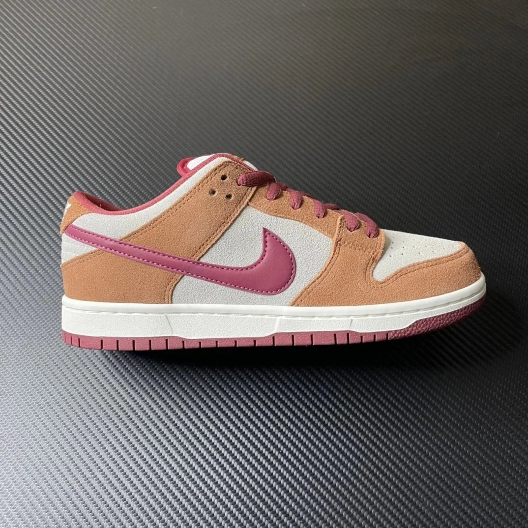 DUNK White Brown BQ6817-202