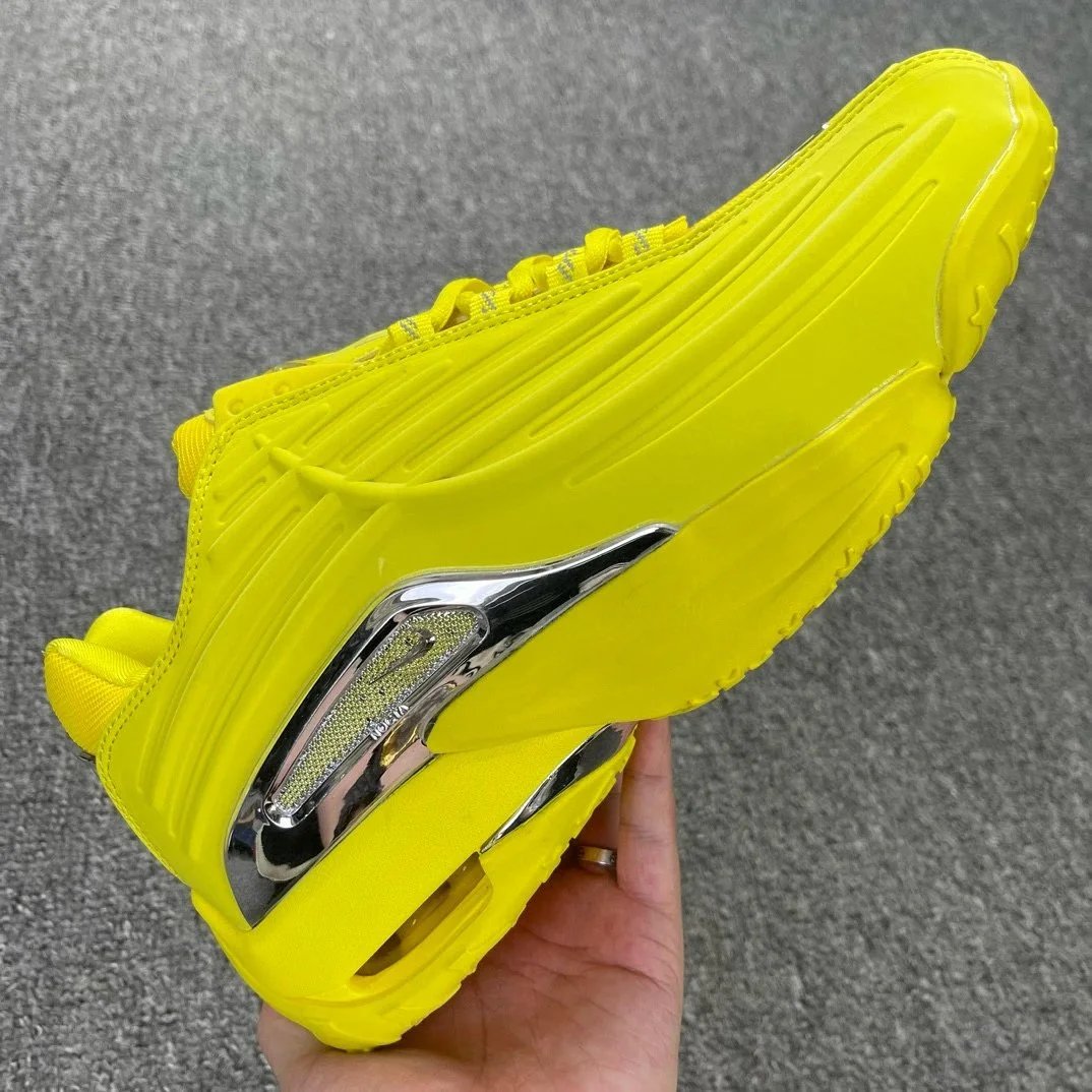 Yellow DZ7293-700