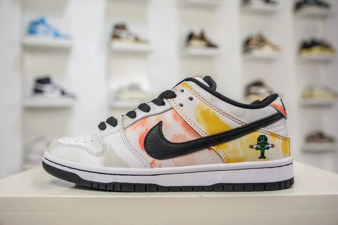 DUNK Alien BQ6832-101
