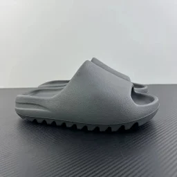 thumbnail for YeezySLIDE拖鞋 骨白 沙色 暖沙黄 荧光绿 咖啡 深棕 浅棕 湖水蓝 合集 LW