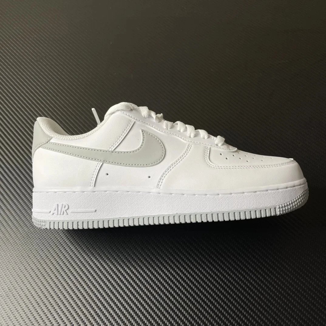 Air Force White-Grey Hook FJ4146-100 SKU image