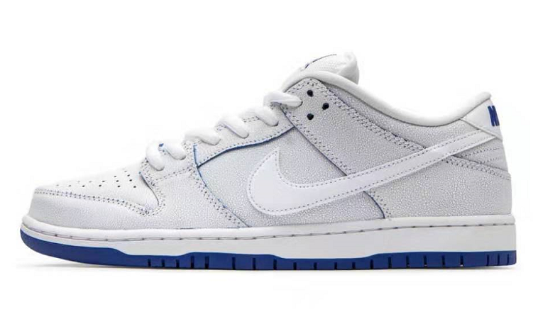 DUNK Blue and White Scratch-Off CJ6884-100