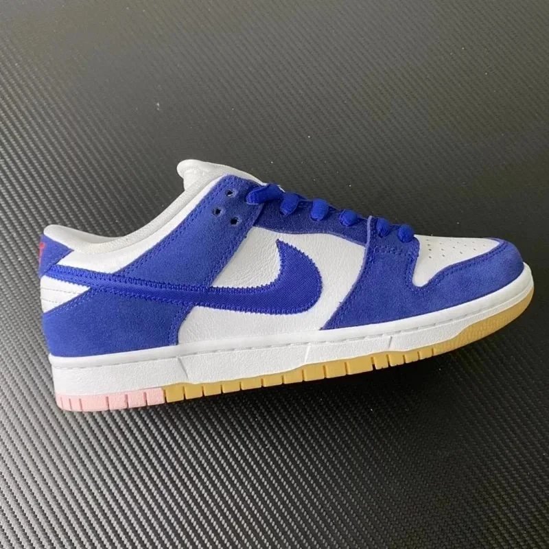 SB Dunk White/Blue Los Angeles Dodgers DO9395-400