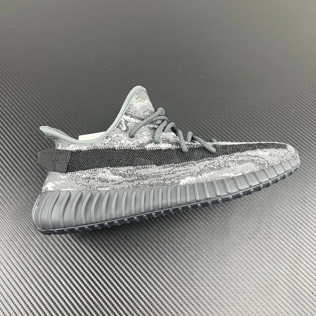Yeezy 350 Black Grey Greymon