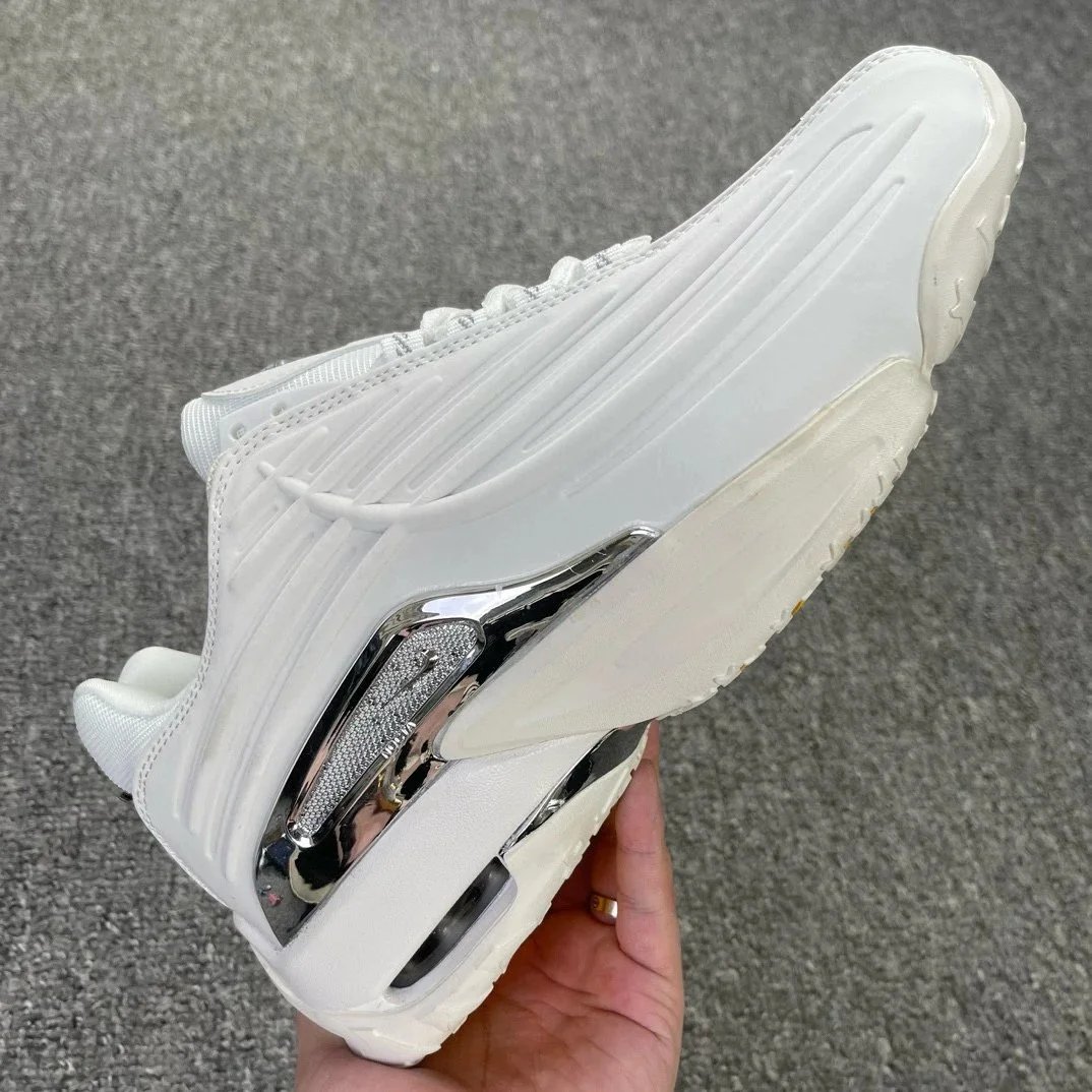 White DZ7293-100