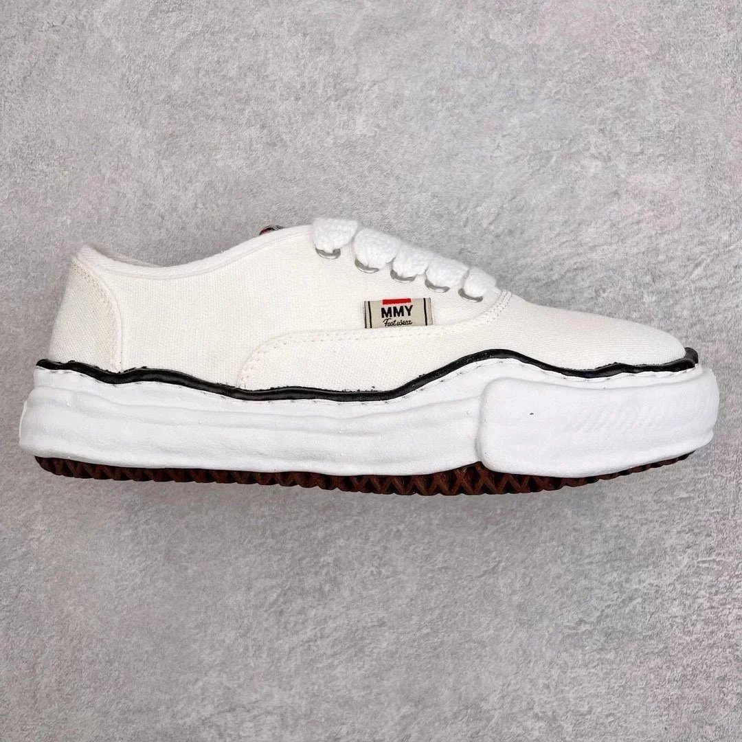 Maison Mihara Yasuhiro MMY White & Black Washed Label