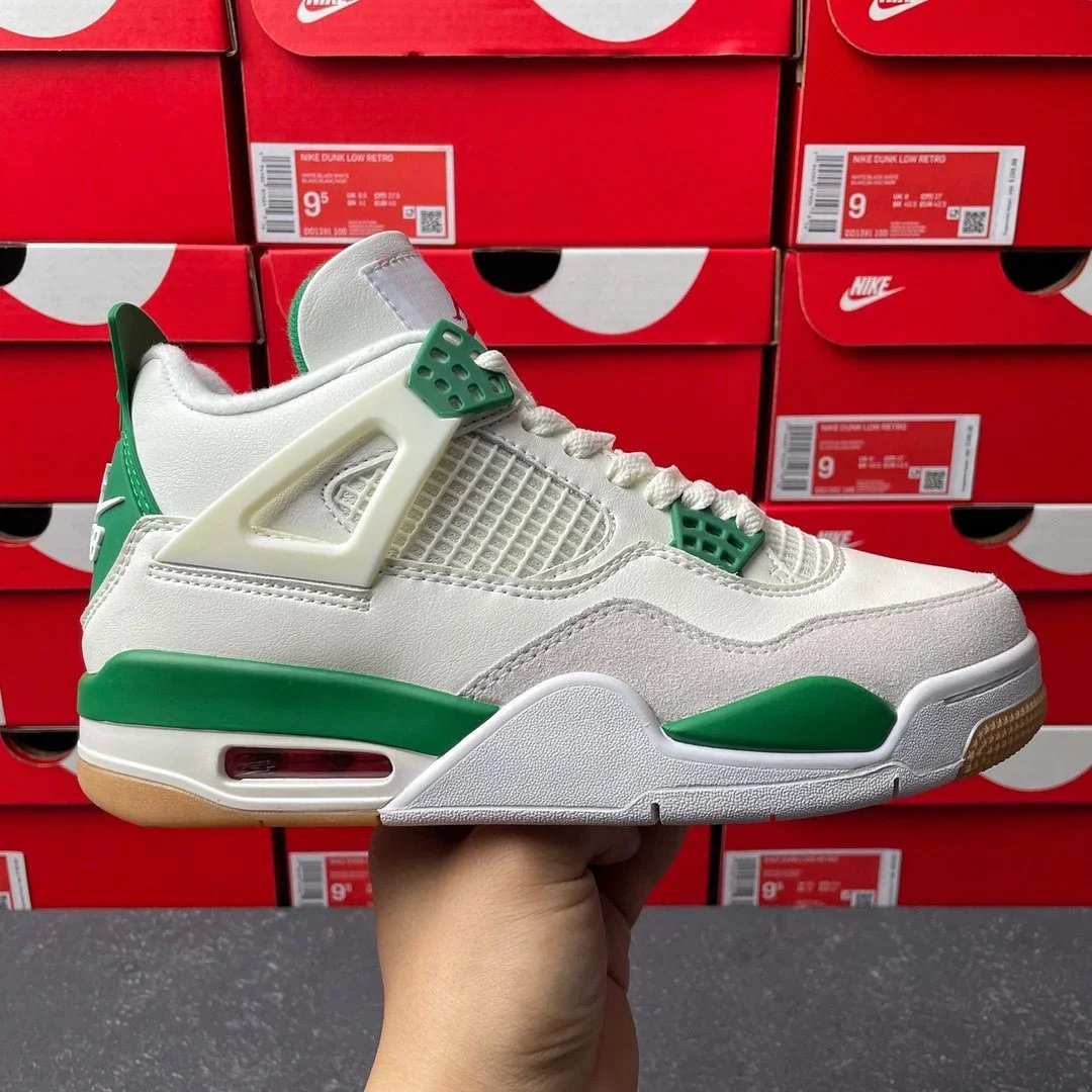 Little Green X: AJ4 Joint SB Turquoise