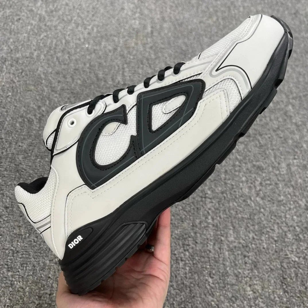 D Brand Off-White with Black Sole