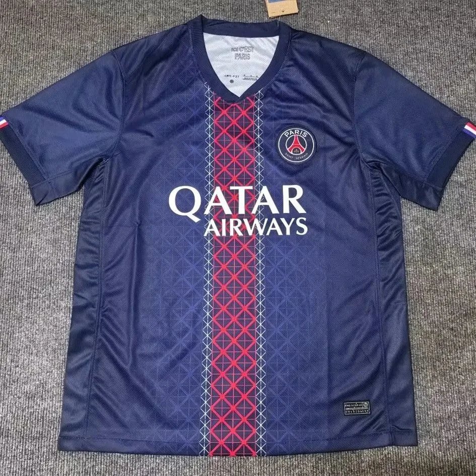 25-26 Paris Home