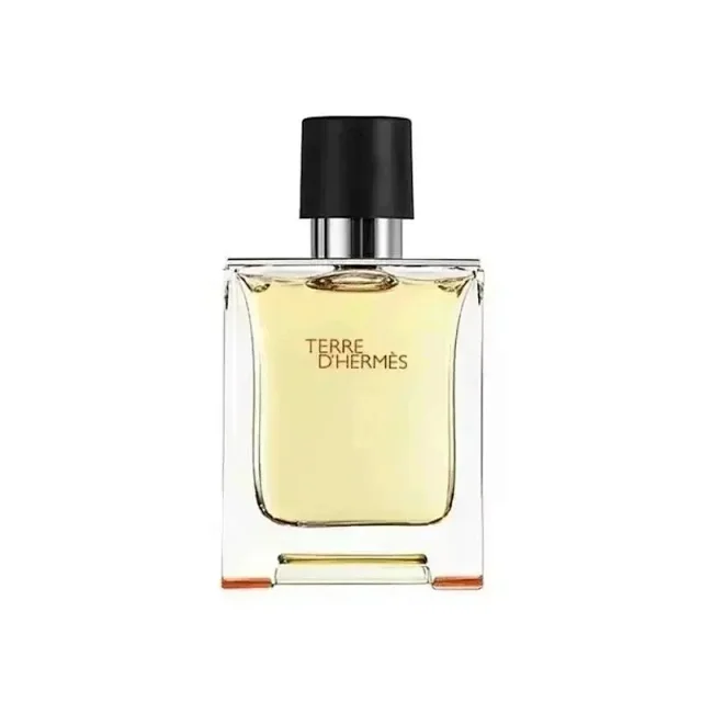 Dior Multiple fragrance models shown product detail image 5
