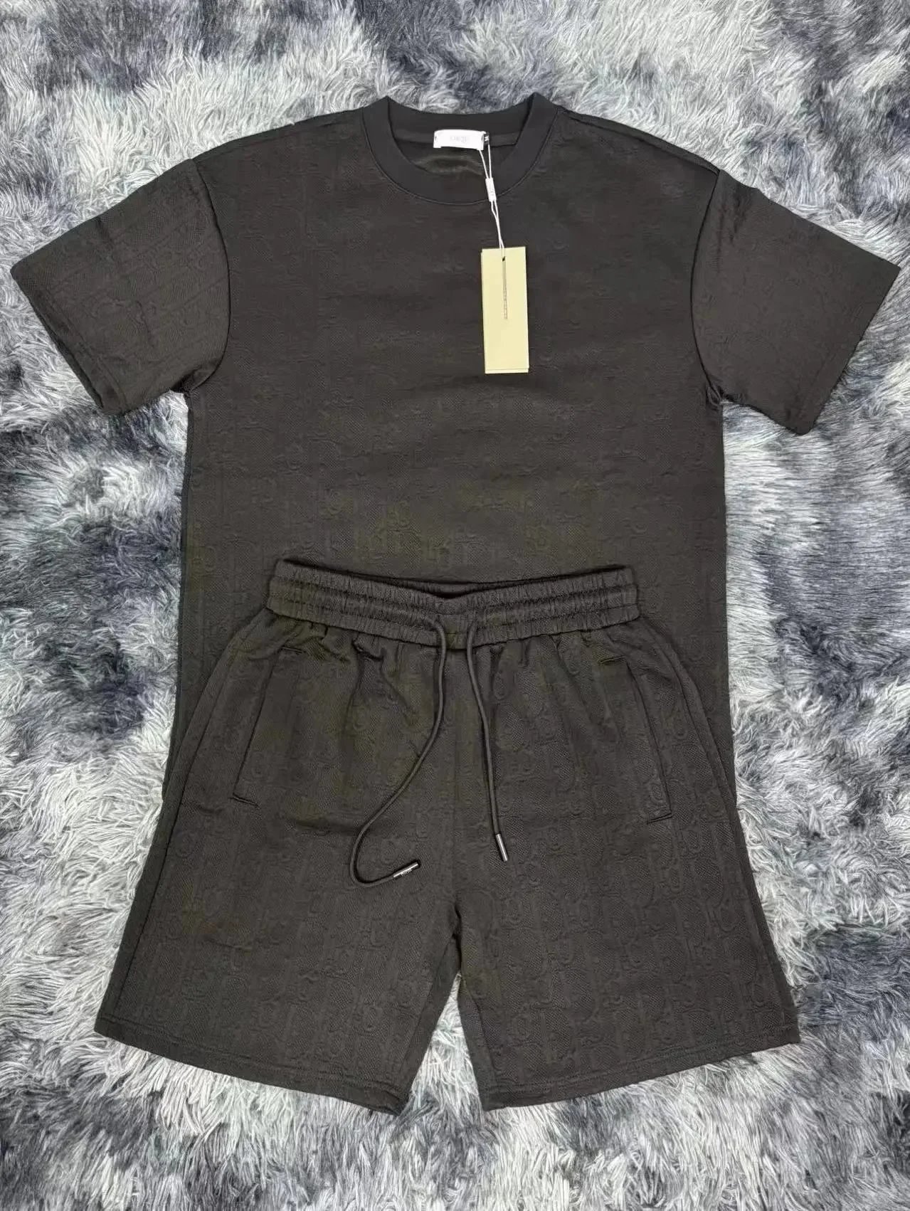 Dior02