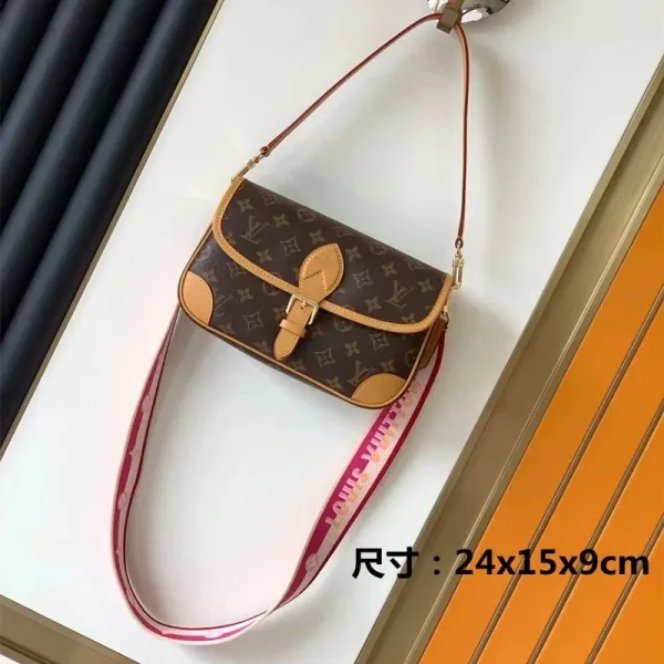 Louis Vuitton Monogram Pochette Métis Crossbody Bag Brown - 1