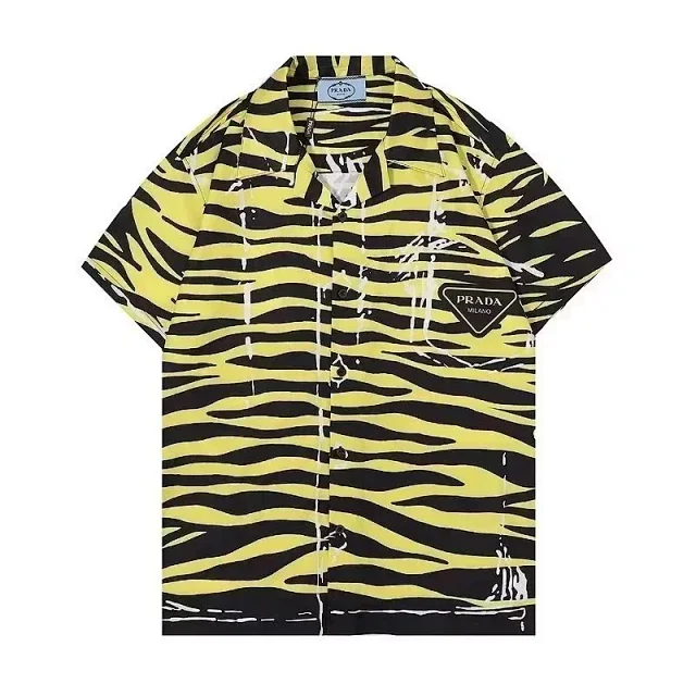 Prada Shirts Short-Sleeve Printed Button-Up Shirt product detail image 3