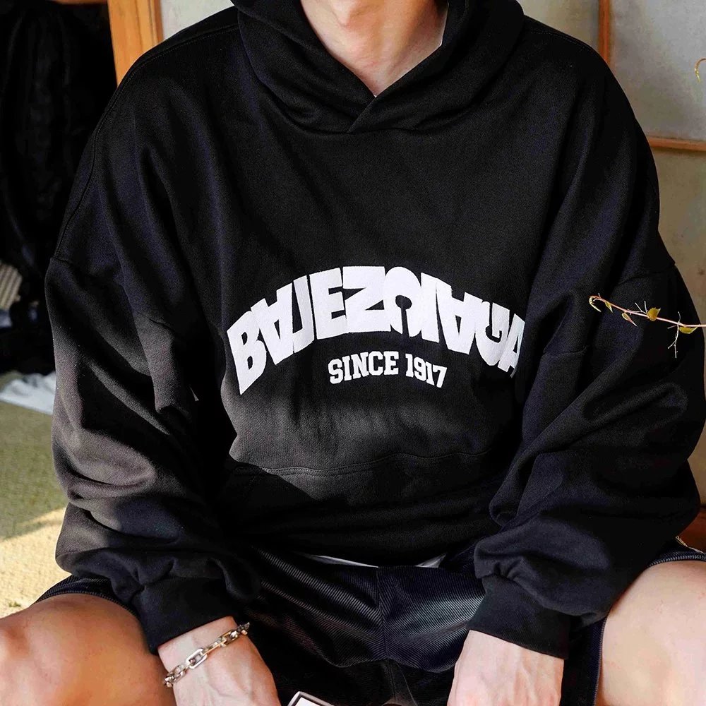 Barry Letter Embroidered Hooded Sweatshirt H18