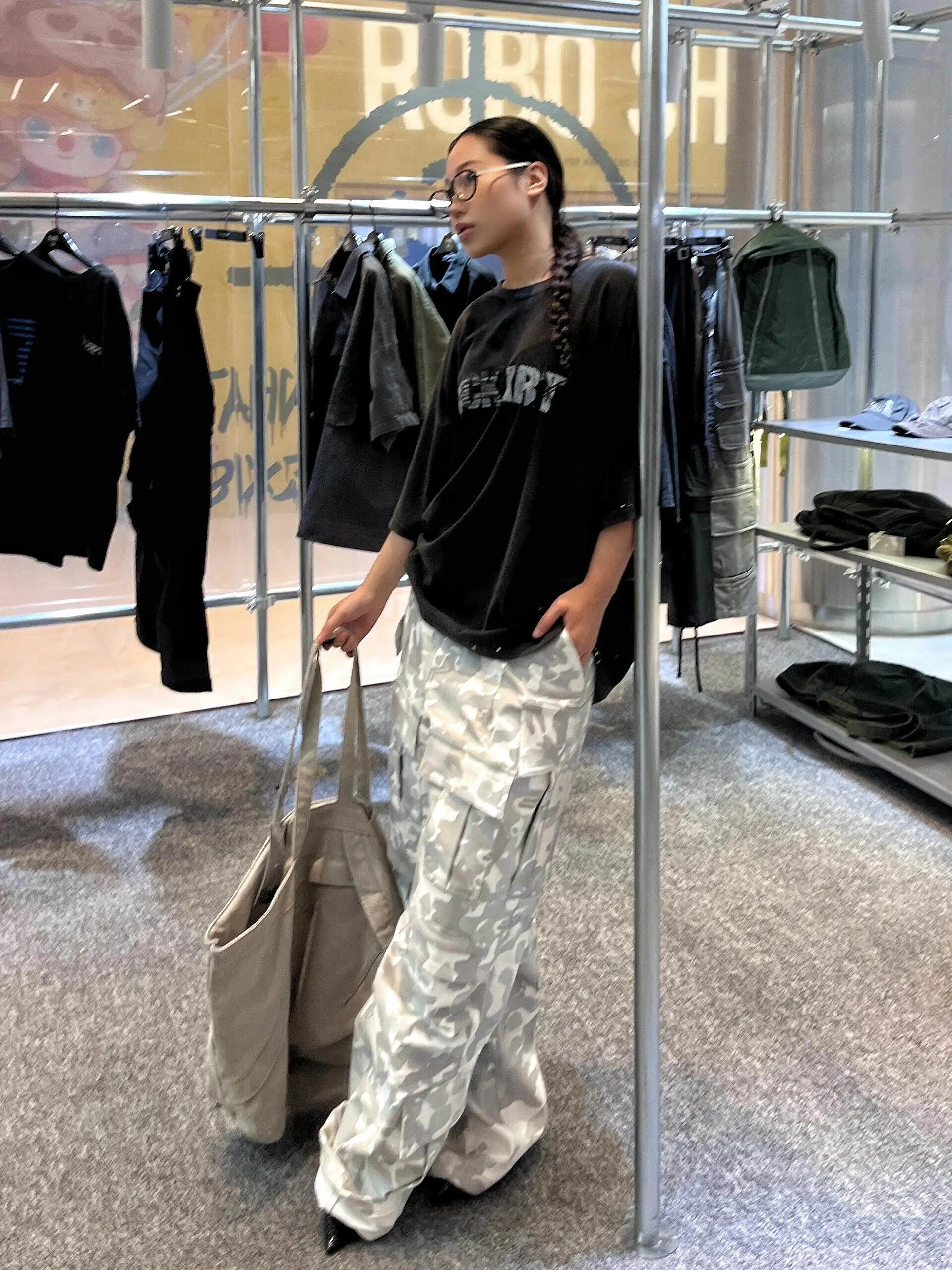 Pants · 6